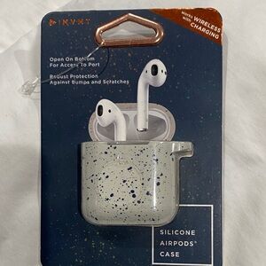 MVMT Speckled Silicone AirPods Case